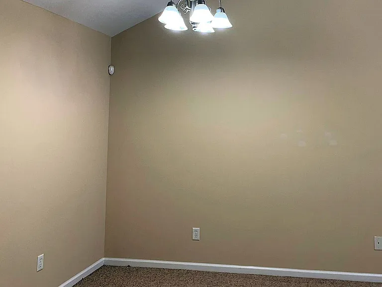 410 Northrop Pl — Photo 3