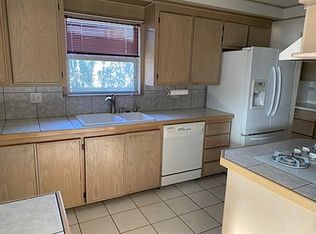 2323 Apache Ln, Alamogordo, NM 88310
