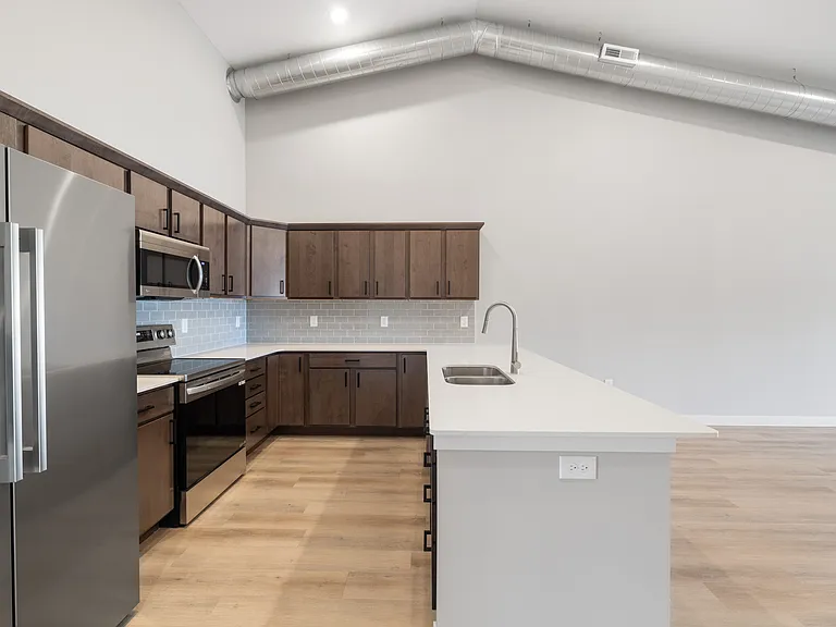 Independence Townhomes — Photo 18
