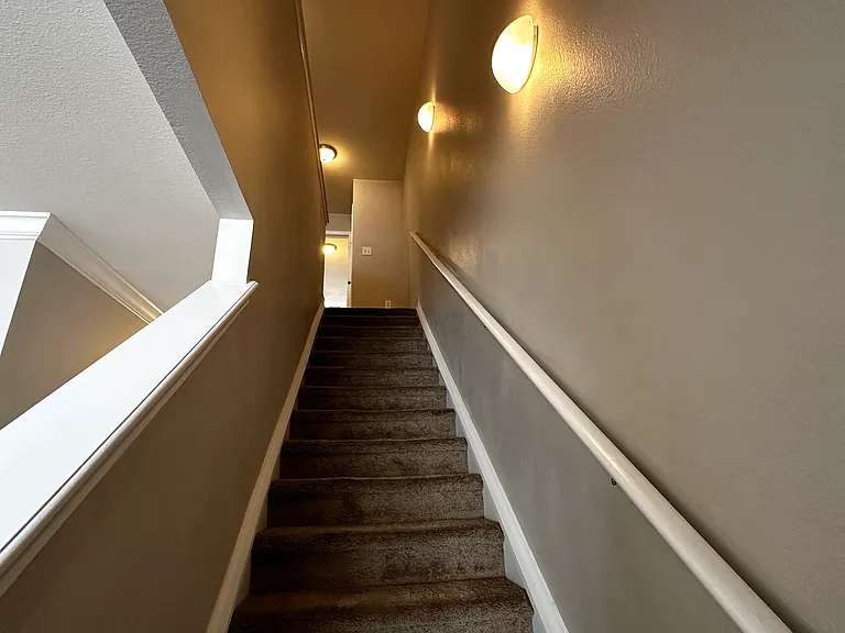 1505 Crescent Hills Dr — Photo 7