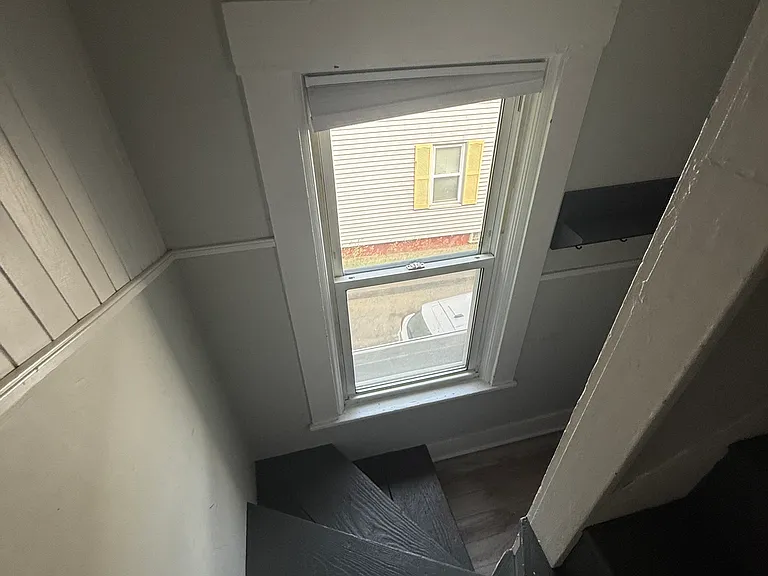 145 Maple St — Photo 21
