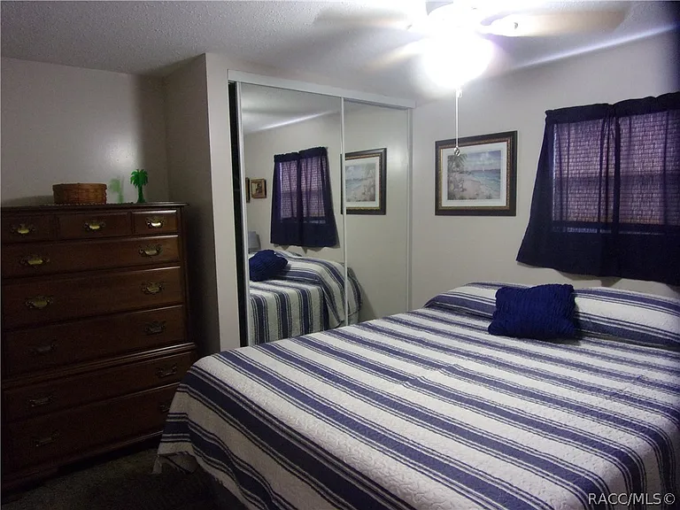 8856 W Arber Ct — Photo 16