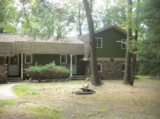 2145 S Roscommon Rd, Prudenville, MI 48651