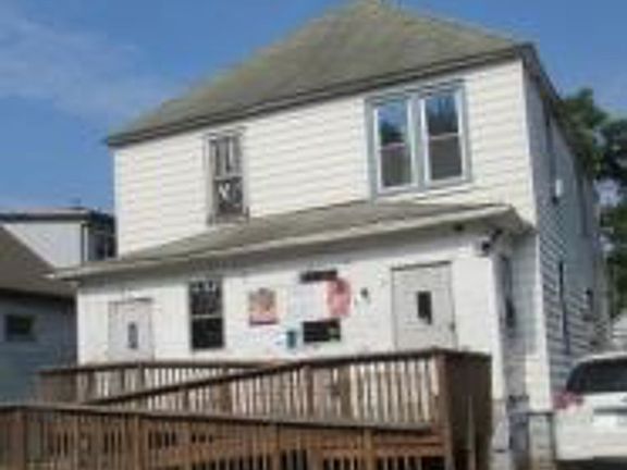 2nd image of 4921 Oak Ave