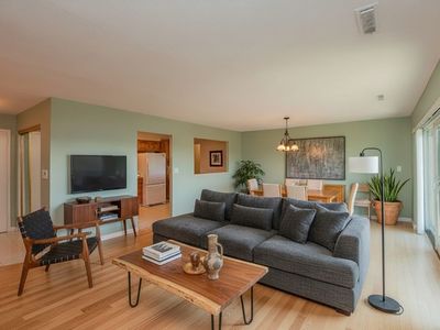 1006 Paradise Rd APT PHO, Swampscott, MA, 01907