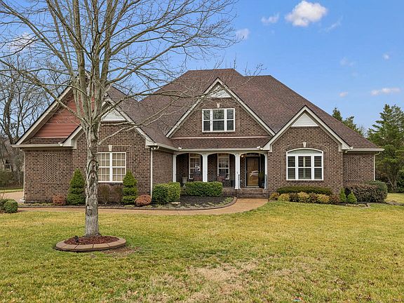 2nd image of 1006 Autumn Ridge Ct