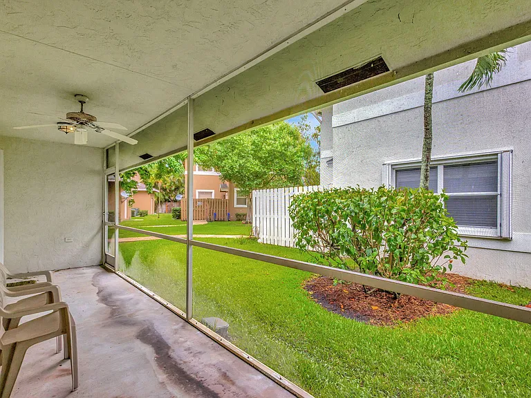 13796 Yarmouth Dr — Photo 18