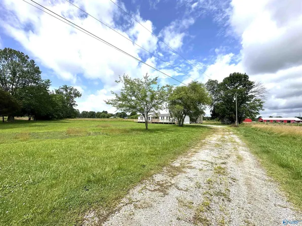 711 Highway 44, Russellville, AL 35654