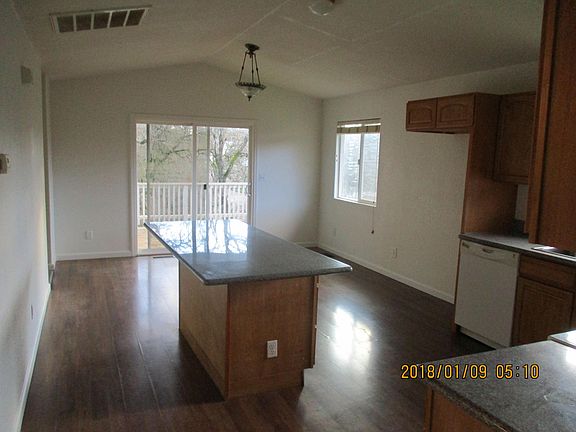 5th image of 15661 39th Ave