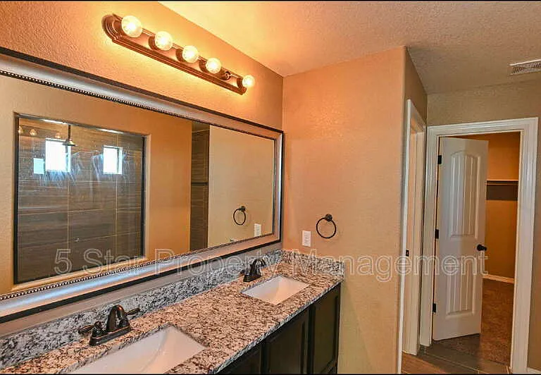 4628 Marisabel Azcarate St — Photo 26