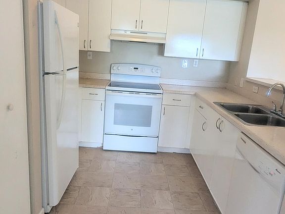 5th image of 7912 Sonoma Springs Circle #303