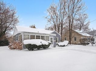 2363 Crozier Ave, Muskegon, MI 49441