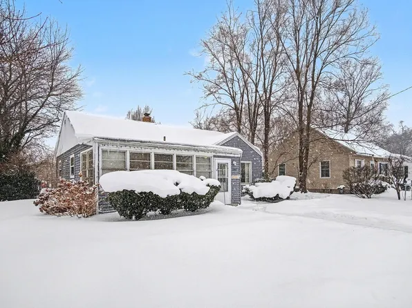 2363 Crozier Ave, Muskegon, MI 49441