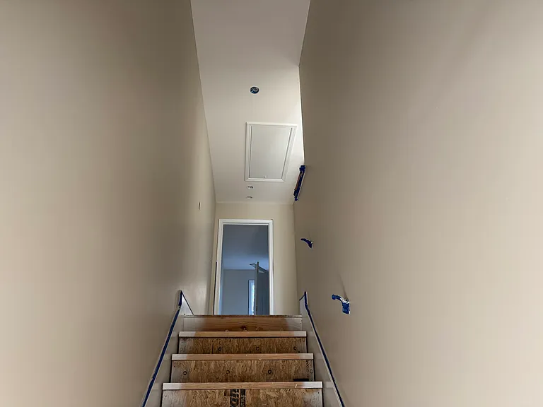 1532 Meadow Spring Dr — Photo 7