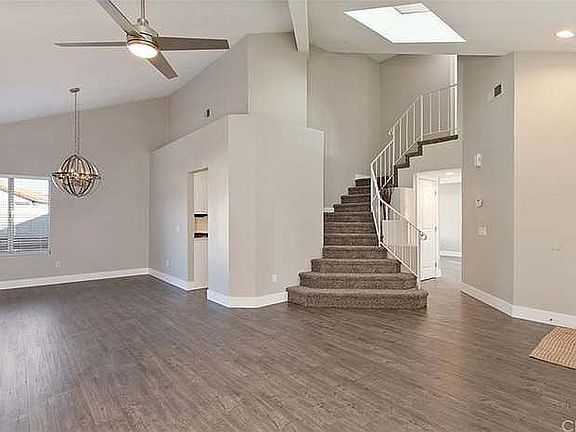 Dinning room and stairs 
