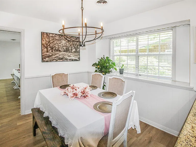536 Oak Dr — Photo 12
