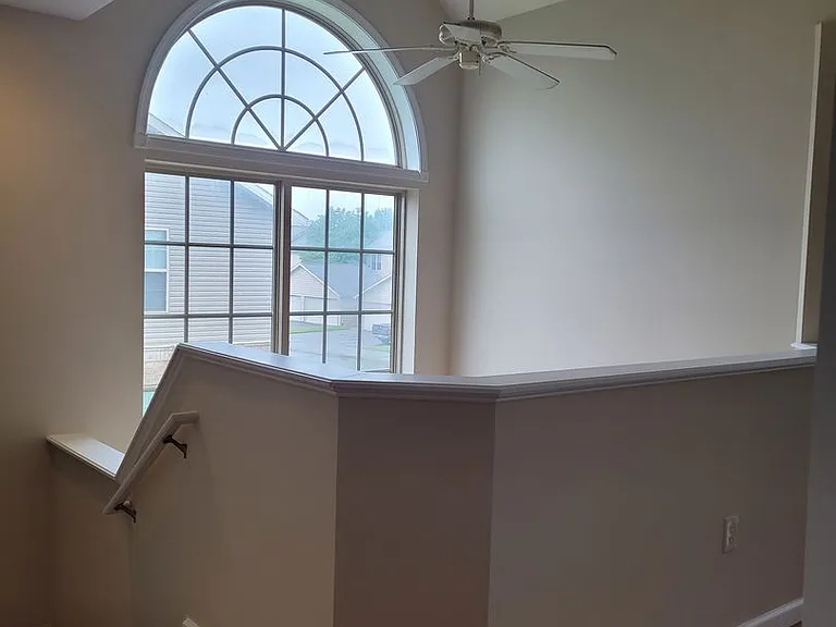 2029 Powell Dr — Photo 9