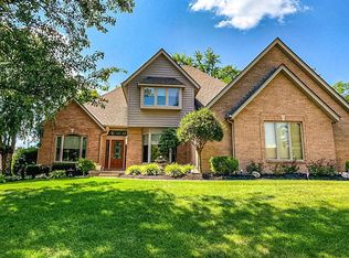 15 Stablegate Ct, Fairfield, OH 45014