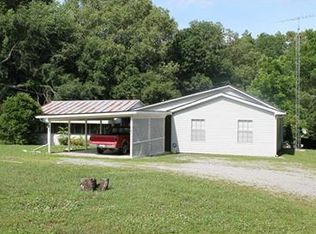419 Holt Rd, Estill Springs, TN 37330