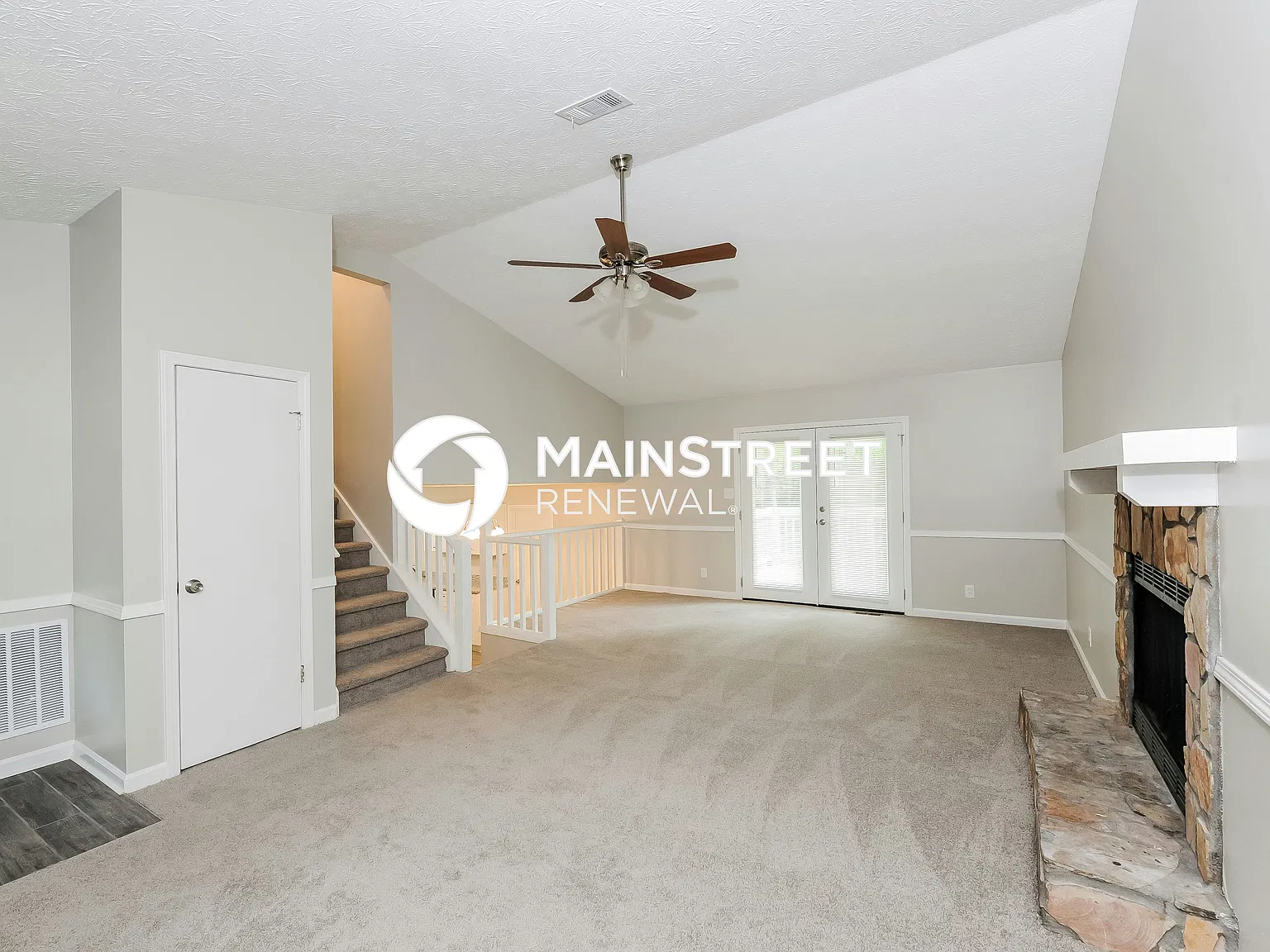 2520 Azalea Drive — Photo 4