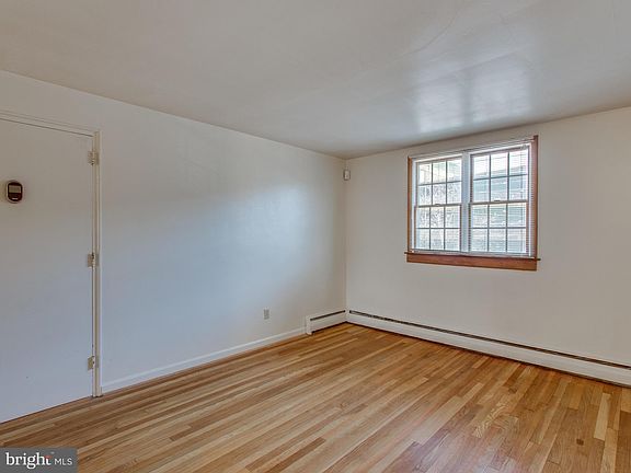 5th image of 110 S Wise St APT 5