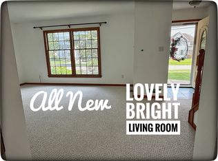 236 Crabapple Ln, Buffalo, NY 14227