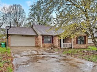 254 Fern St, Centerton, AR 72719