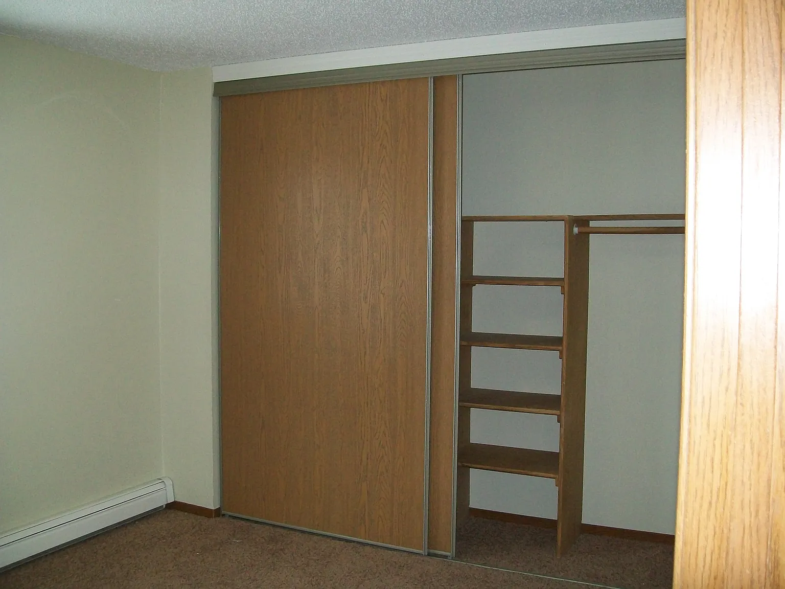2 bed, 750 sqft, $1,031 — Photo 3
