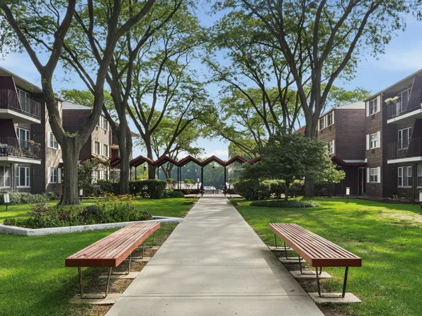 8720 Skokie Blvd APT 1G, Skokie, IL 60077