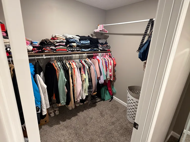4832 Diane Dr — Photo 11