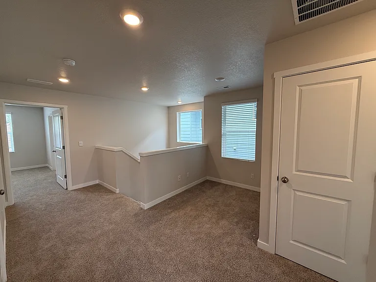 3558 SW Battaglia Ave — Photo 16