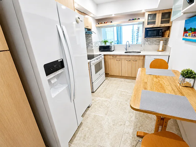 2655 Collins Ave #2306 — Photo 6