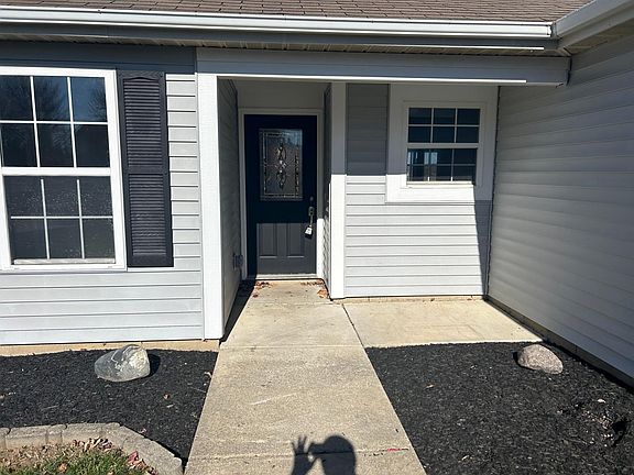 2nd image of 5507 N Bluegrass Cir