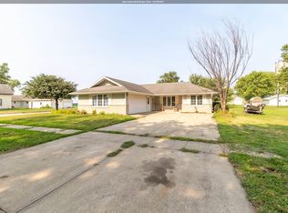 201 Barnard St, Sloan, IA 51055
