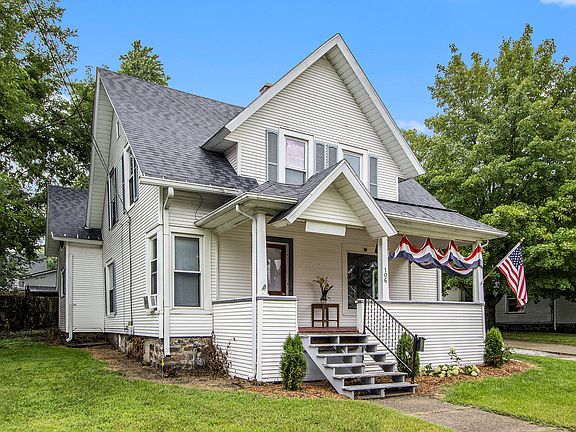 2nd image of 106 Courtland St