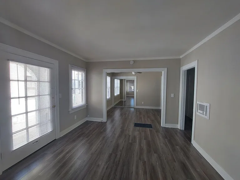 230 - 248 Olive Avenue — Photo 2