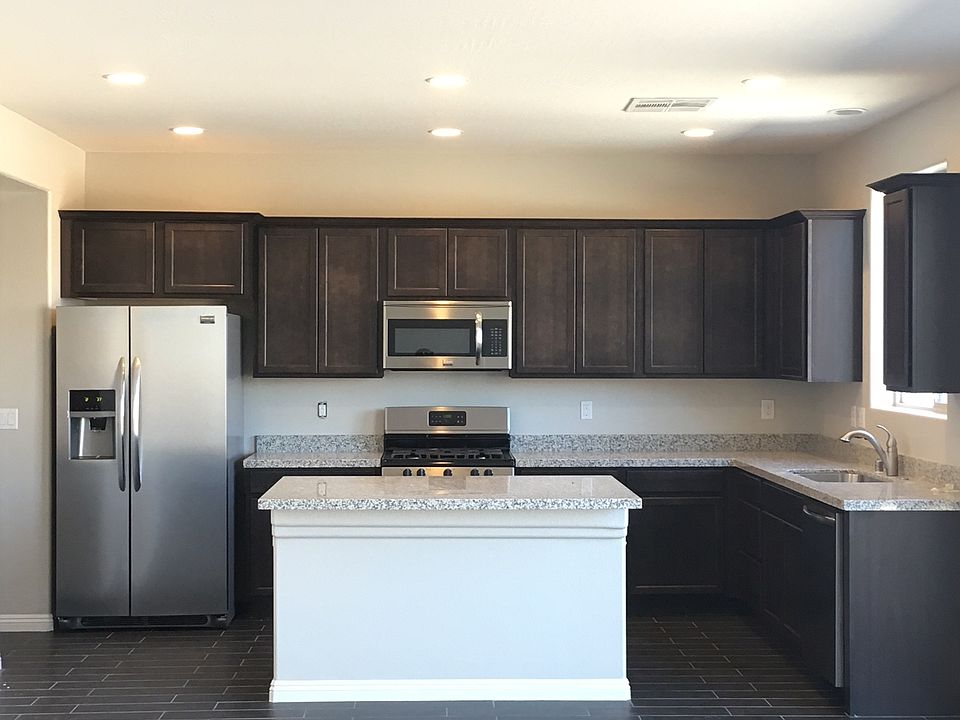 1st image of 164 E Neal Ave