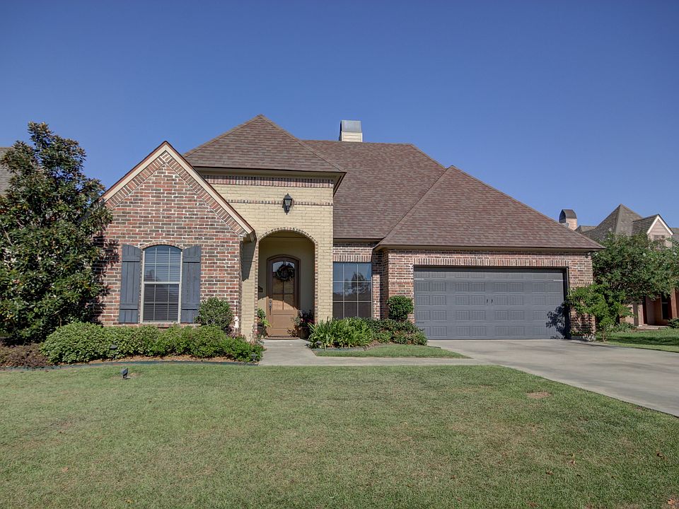 1st image of 104 Rivergrass Dr