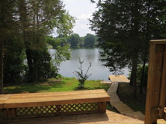 3rd image of 2206 Una Ln