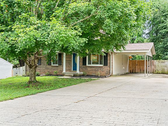 2nd image of 606 Ranch Hill Dr