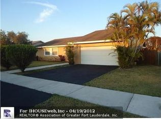 16621 SW 103rd Pl, Miami, FL 33157
