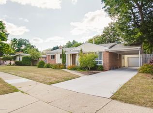 1533 N Hayford Ave, Lansing, MI 48912