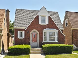 2915 N Mobile Ave, Chicago, IL 60634