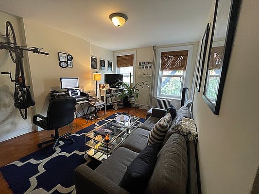 1st image of 76 Douglass St APT 2R
