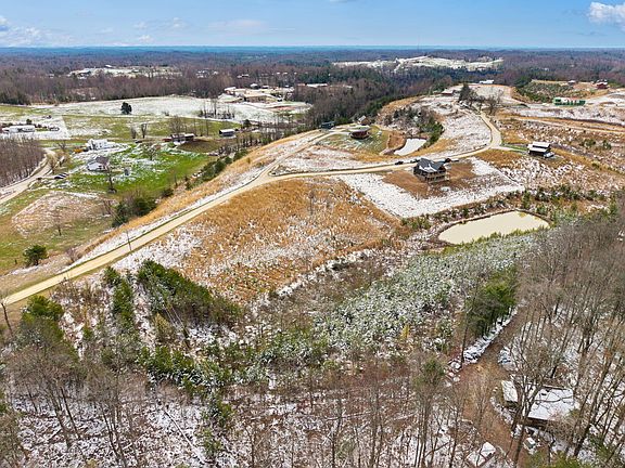 2nd image of 5 Shawnee Run