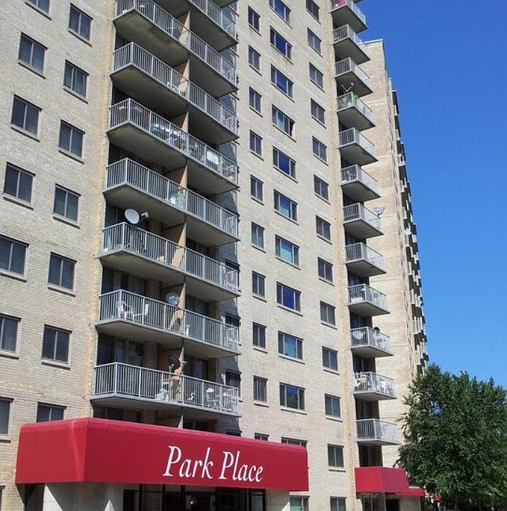Park Place Condominiums ...