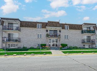 18224 Wentworth Ave APT 2, Lansing, IL 60438