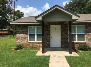 213 Jet Dr, Longview, TX 75603