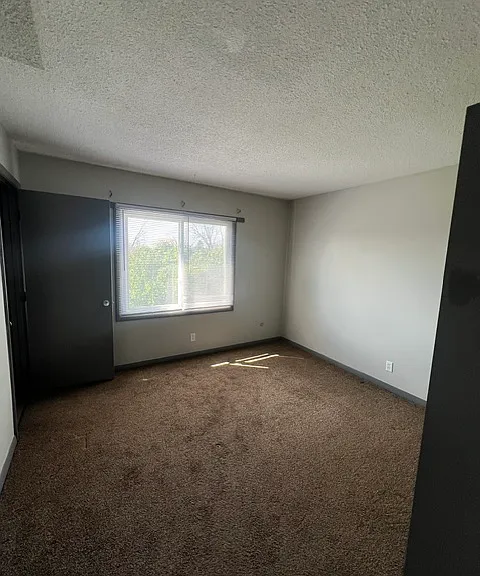 2450 Shaker Ct #5 — Photo 16