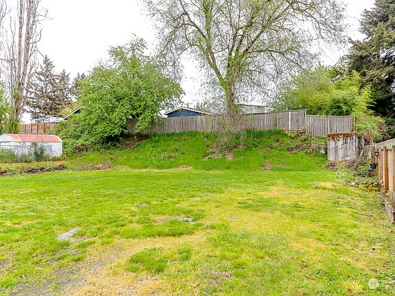 2nd image of 13209 8th Avenue Ct S